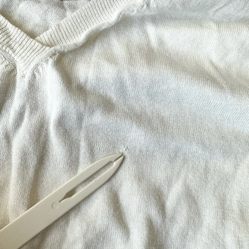 Lisa Todd Long Sleeve V Neck Sweater Size Small Cotton Silk Blend - Picture 6 of 7